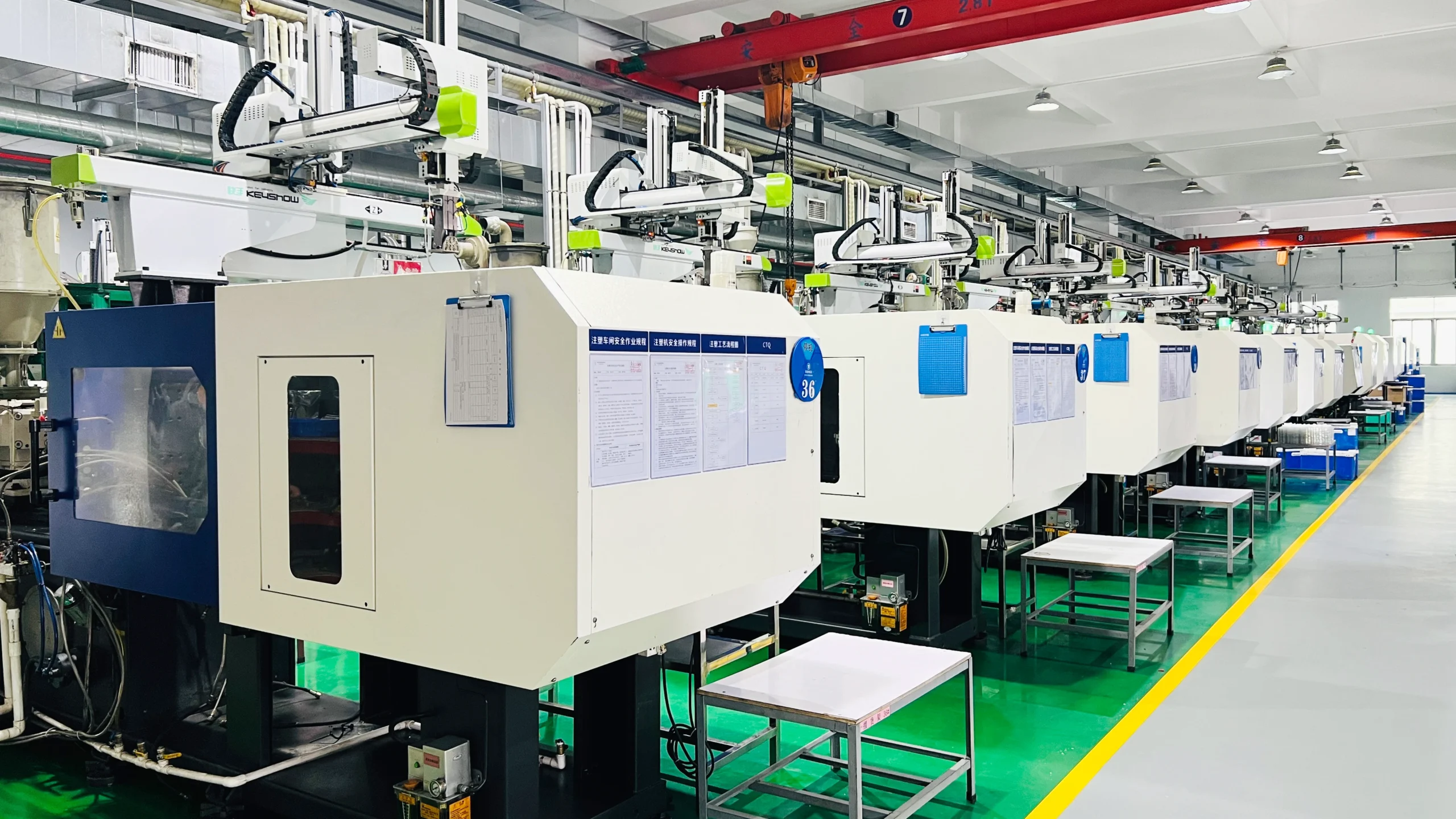 Molding Precision in Waterproof Phone Case Durability