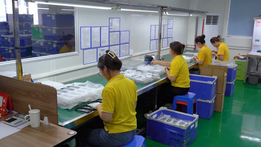 phone case manufacturing QC team