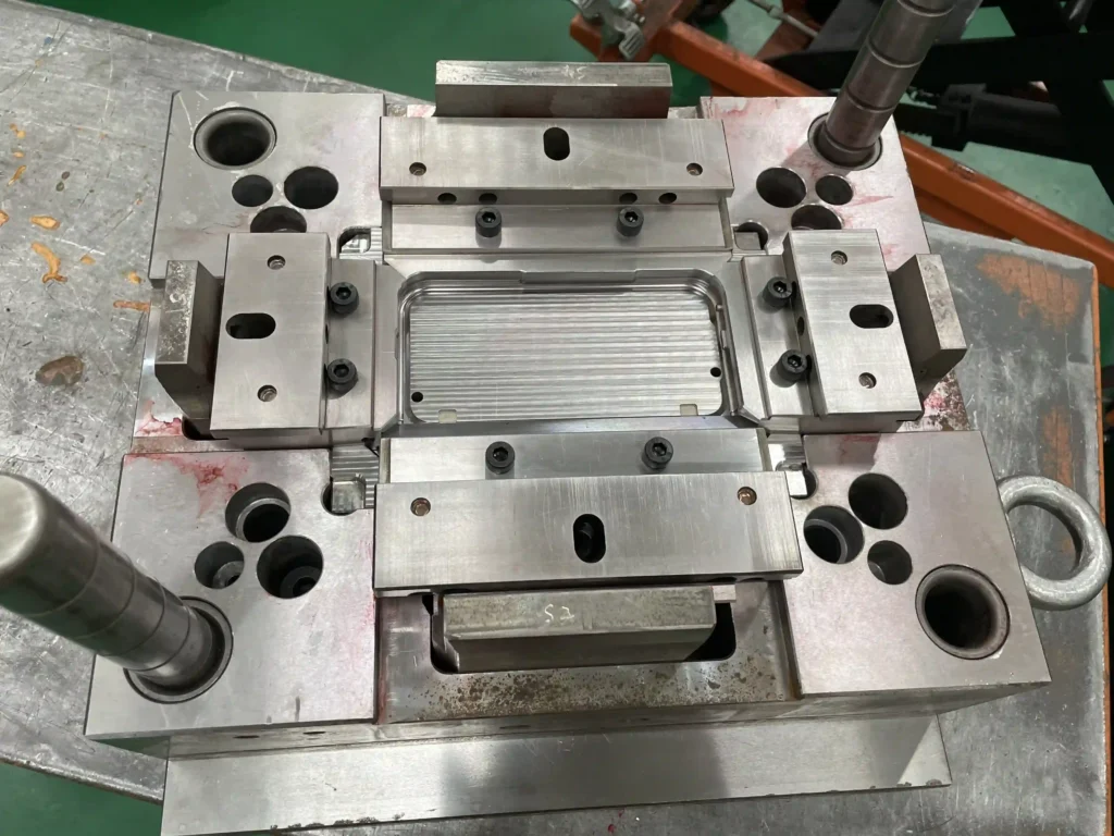 Mobile phone case mold