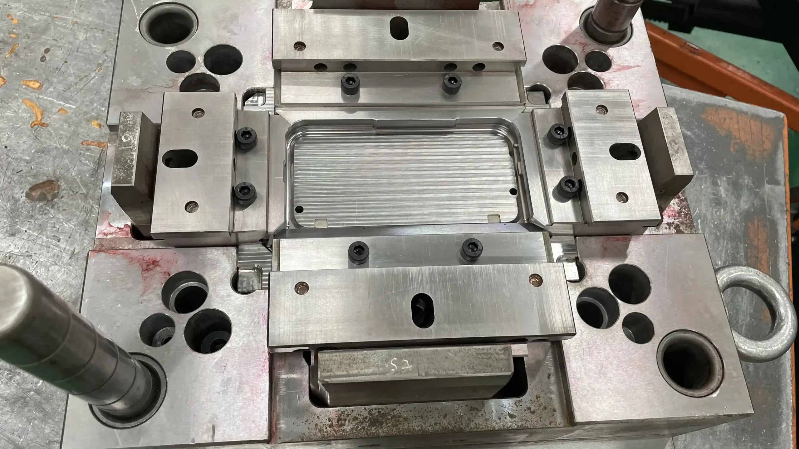 How to Make Injection Molds A Complete Guide