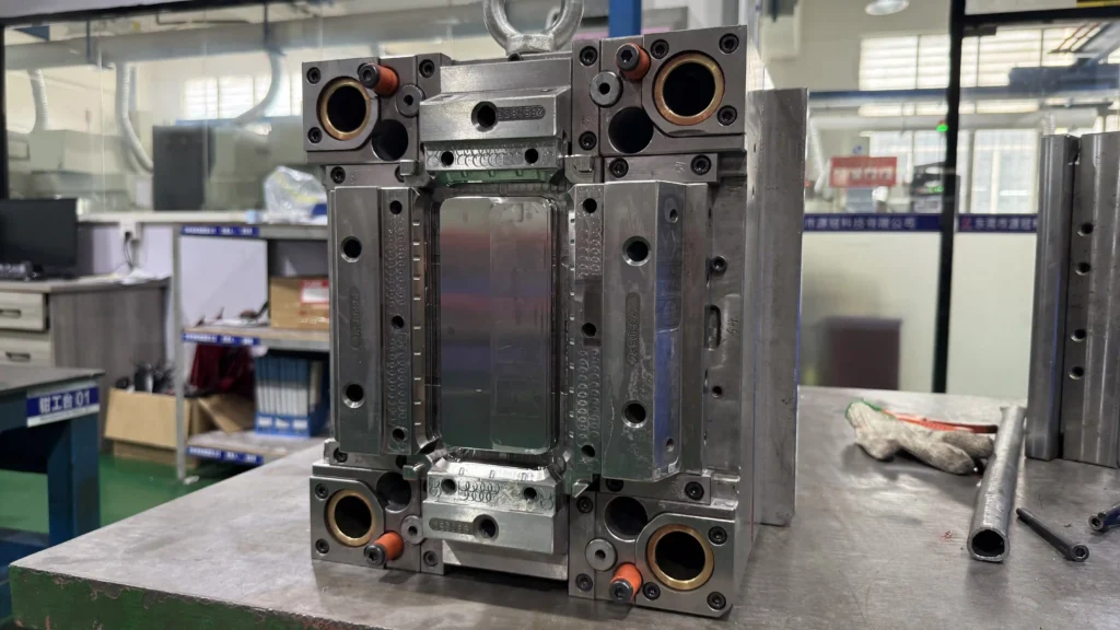 injection mold tooling