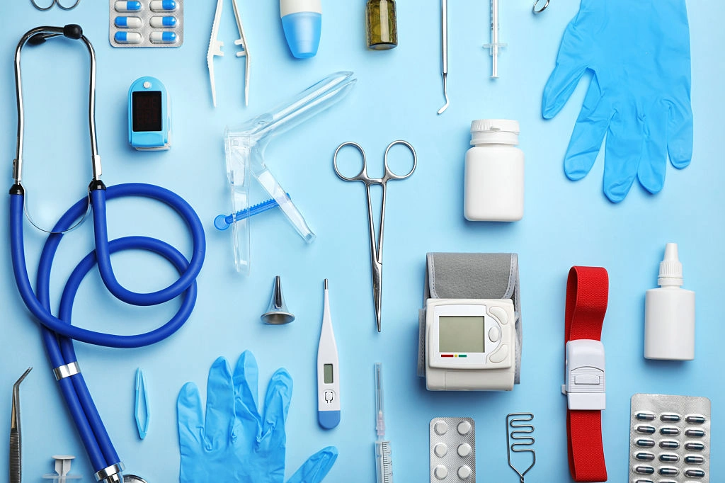 common medical injection molding accessories