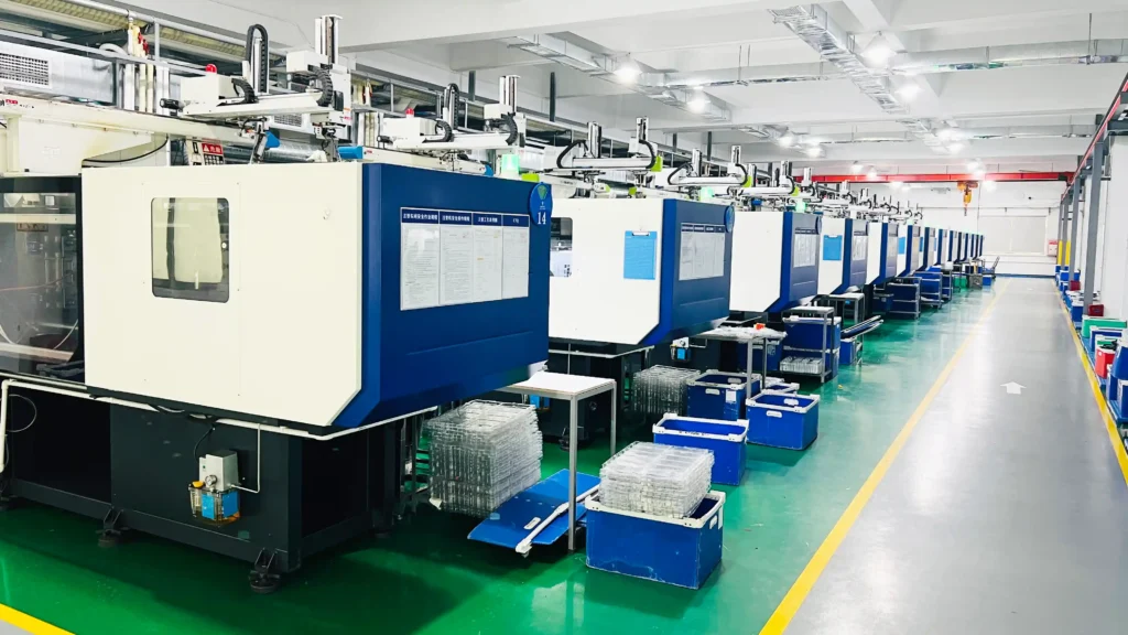 7 Advantages of Injection Molding for Phone Cases