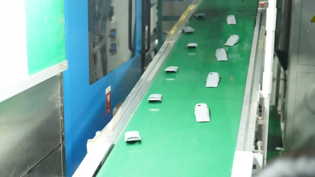 battery case injection molding