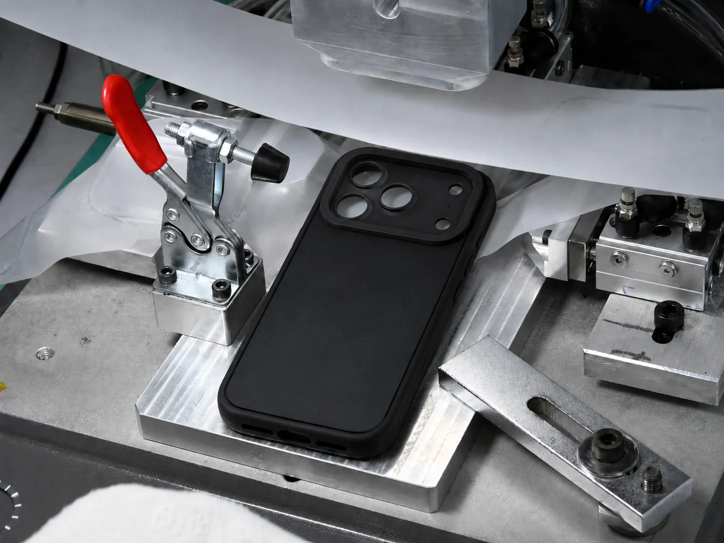 Why Plastic Ultrasonic Welding Works for Multi-Part Phone Cases